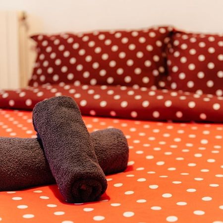 City Center Downtown Apartment بوخارست المظهر الخارجي الصورة